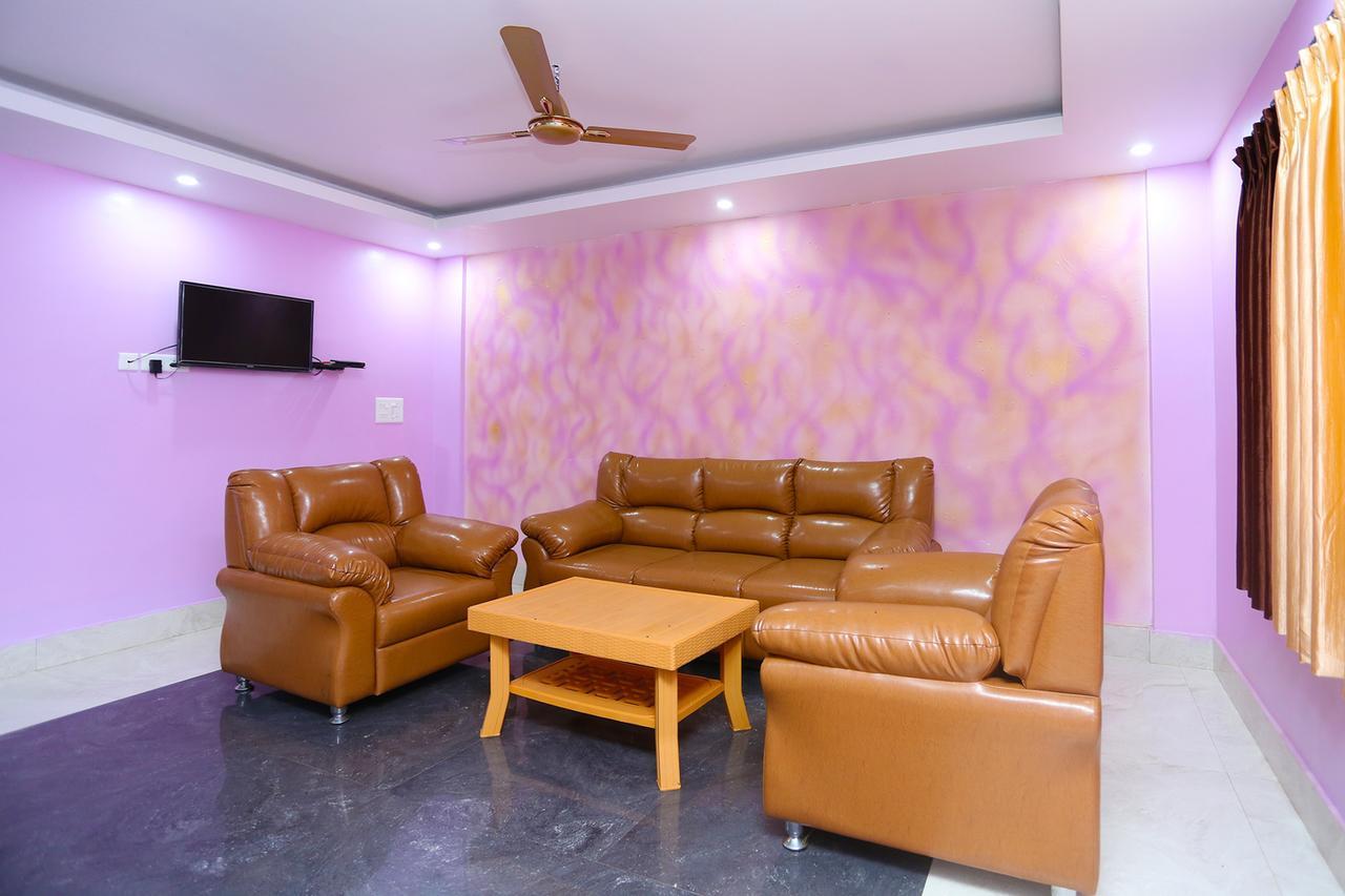Krishna Residency Hotel Puri Exterior photo